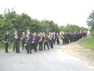 Amtswehrfest Amt Schwarzenbek Land 2012 in Havekost mit dem Musikzug Möhnsen