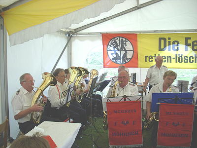 75 Jahre Feuerwehr Basthorst - die Tenorhörner