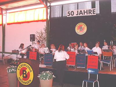 jugendblasorchester Sachsenwald auf der Jubiläumsfeier 50 Jahre SV Borussia 