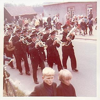 Kinderfest 1970 in Kuddewörde - zum Vergrößern Bild anklicken