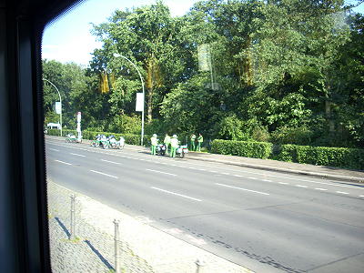 Feierliches Gelöbnis vor dem Berliner Reichstag 2009