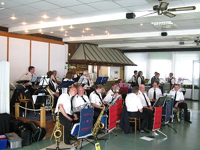 Schützenfest 2011 in Gülzow mit dem Musikzug Möhnsen