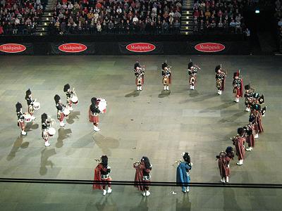 Musikparade 2010 in der Color Line Arena in Hamburg - Nottingham Police Pipes and Drums 