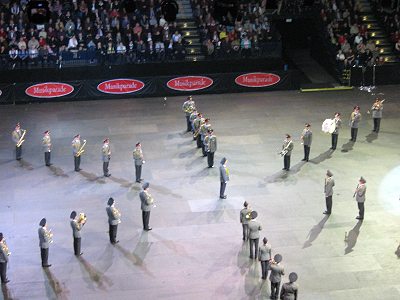 Musikparade 2011 in der o2 World in Hamburg - Militärmusikkorps Perm aus Russland - Bild anklicken zum Vergrößern