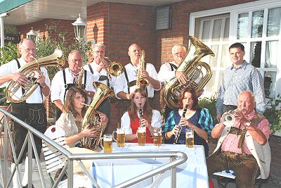 Beim Oktoberfest 2009 in Basthorst