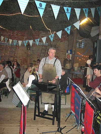 Musikzug Möhnsen beim 1.Oktoberfest in Kasseburg