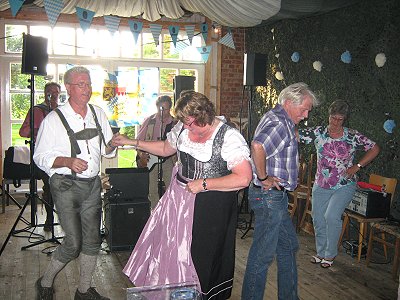 Musikzug Möhnsen beim 2.Oktoberfest in Kasseburg