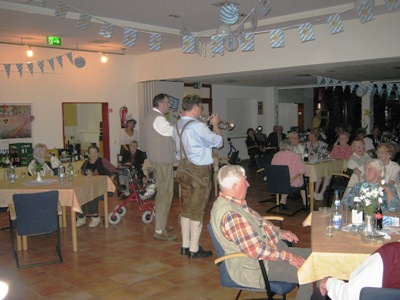 Oktoberfest im Max-Brauer-Haus in Hamburg Bramfeld