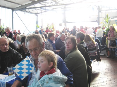 Oktoberfest 2012 im Autohaus Riegel in Trittau mit den Möhnsener Musikanten