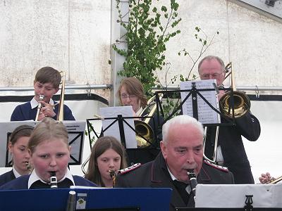 Jugendblasorchester Sachsenwald auf dem Amtswehrfest in Ritzerau - Solo für die drei Posaunen