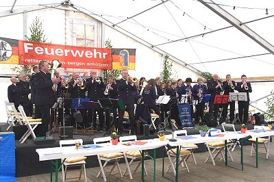 Jugendblasorchester Sachsenwald auf dem Amtswehrfest in Ritzerau