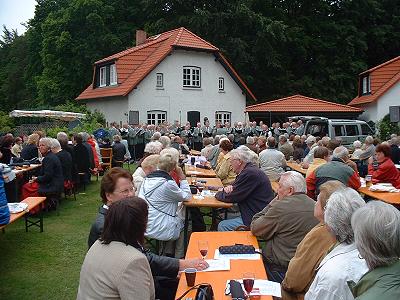 viele begeisterte Zuhörer