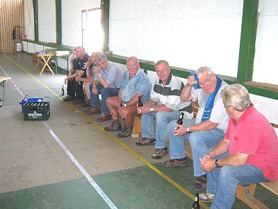 8. fröhliche Vatertagskonzert in Möhnsen - Aufbau der Bühne