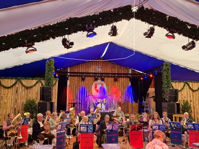 Möhnsener Musikanten auf dem Wandsbeker Oktoberfest in Hamburg