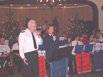 Weihnachtskonzert am 2. Advent in Basthorst - Bild anklicken zum Vergrößern